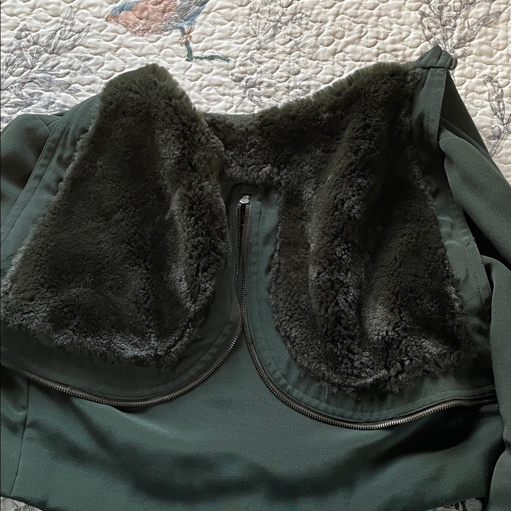 VTG Gordon Henderson Dark Green Cropped Hooded Jacket with Fur Accents - Picture 6 of 9